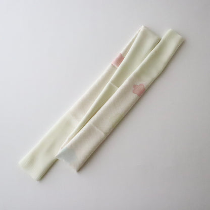 帯揚げ「縮緬縫取紗綾形手挿友禅 梅 - lt.g」和小物さくら