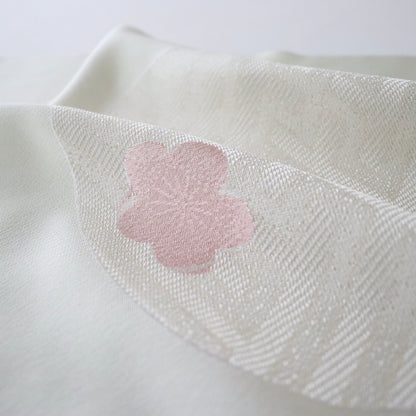 帯揚げ「縮緬縫取紗綾形手挿友禅 梅 - lt.g」和小物さくら