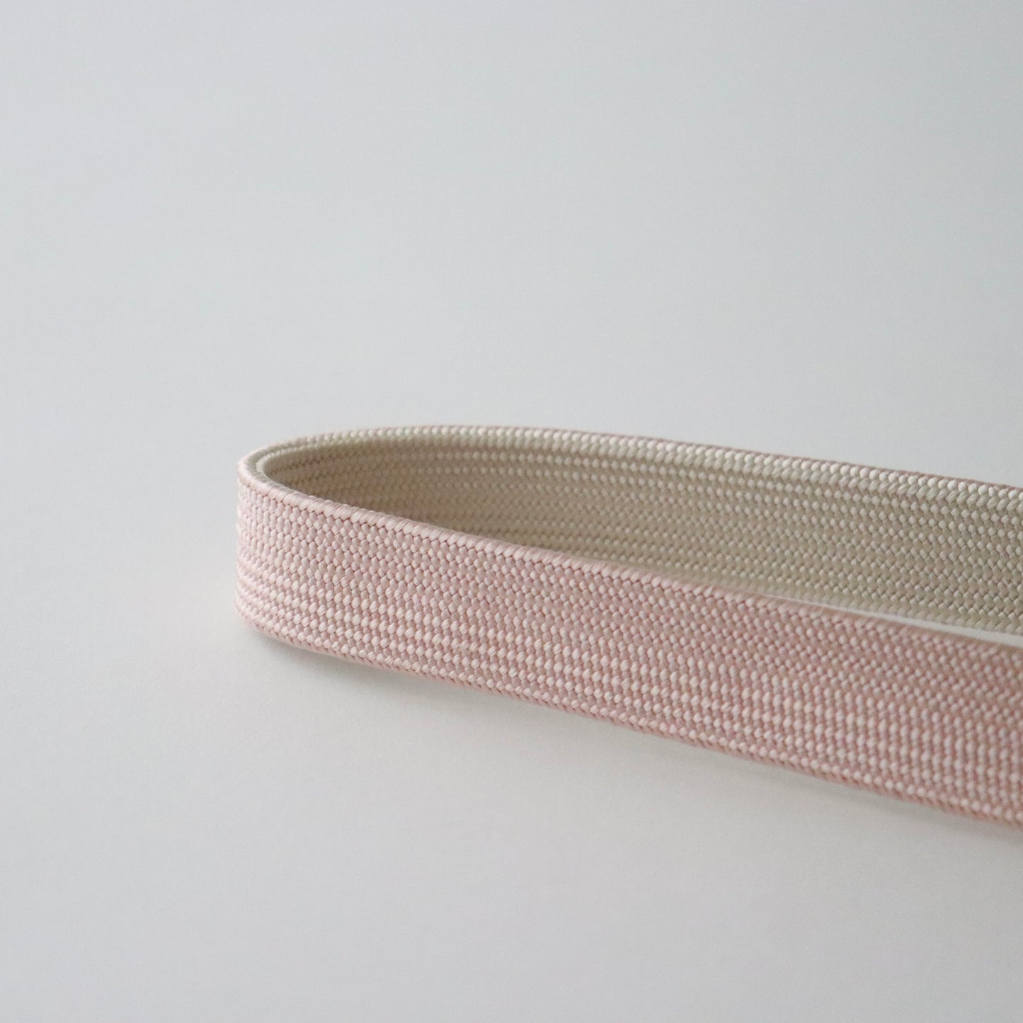 帯締め「手組み桜- wht.lt p」　和小物さくら