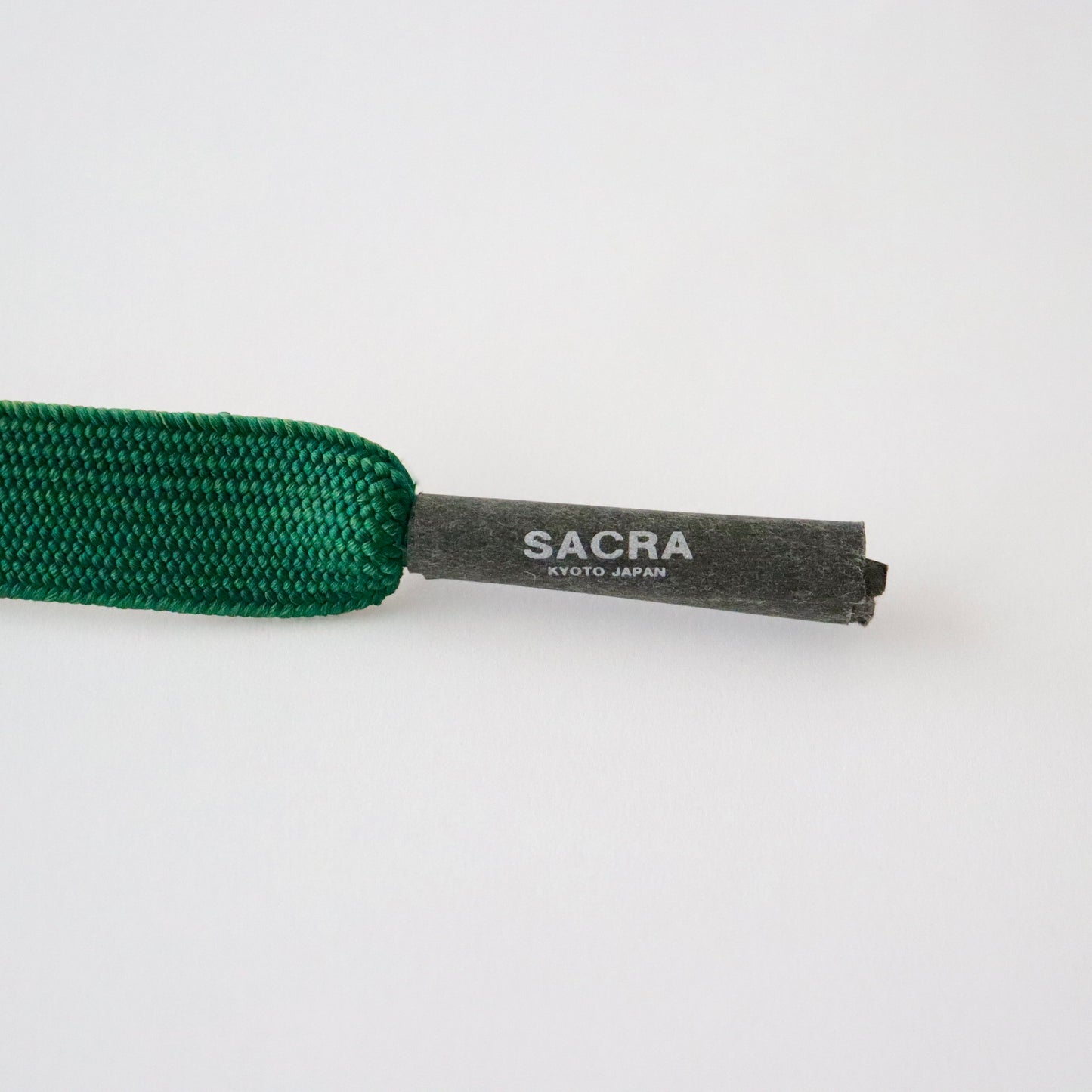 帯締め「手組み椿- wht.grn」　和小物さくら
