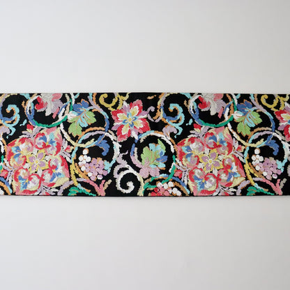 袋帯「唐絹 - 葡萄唐草華文」志都香