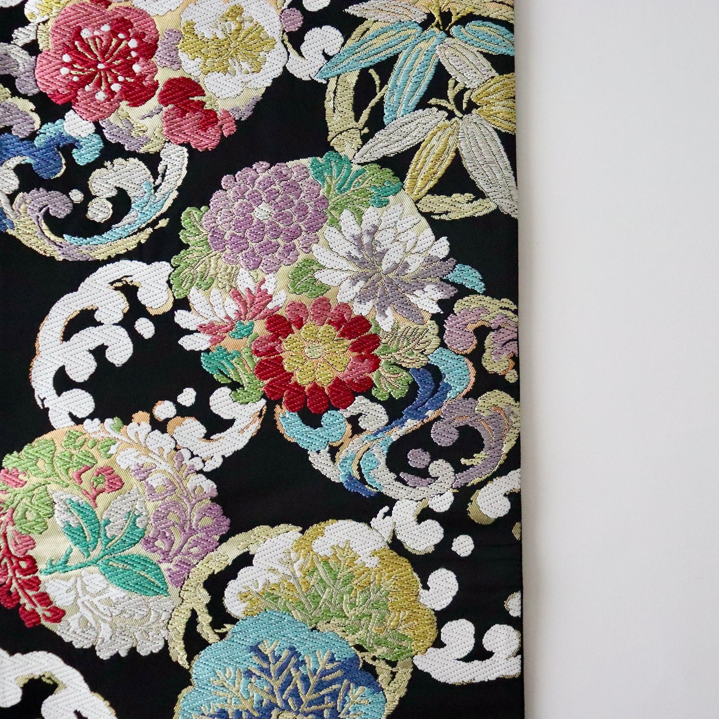 袋帯「唐絹 - 波花丸松竹梅」志都香