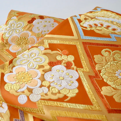 袋帯「吉兆綾錦 - 松皮菱花丸文」絲屋善創