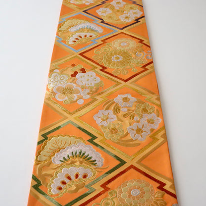 袋帯「吉兆綾錦 - 松皮菱花丸文」絲屋善創