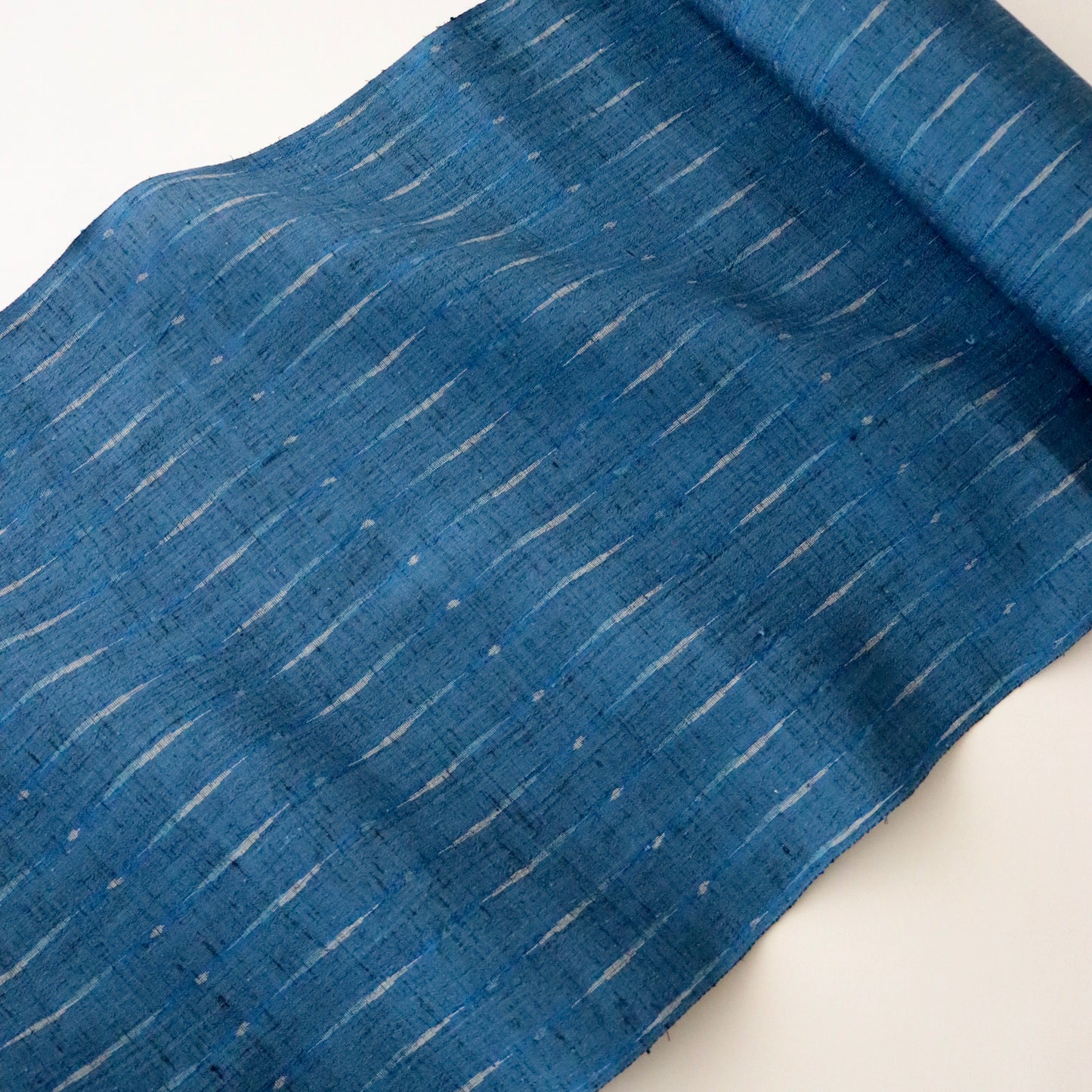 特撰 結城ちぢみ「経模様/紺瑠璃」はたおり娘 - 奥順