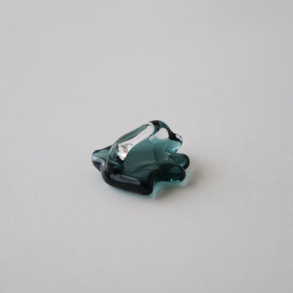 帯留「ガラス千鳥 - grn」和小物さくら