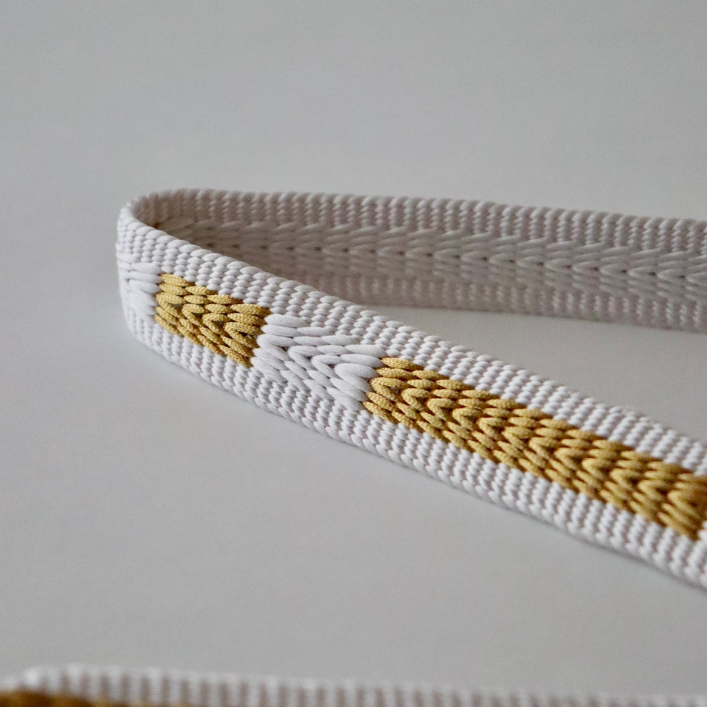 帯締め「三段綾竹組 - 君ヶ袖 wht」大原商店