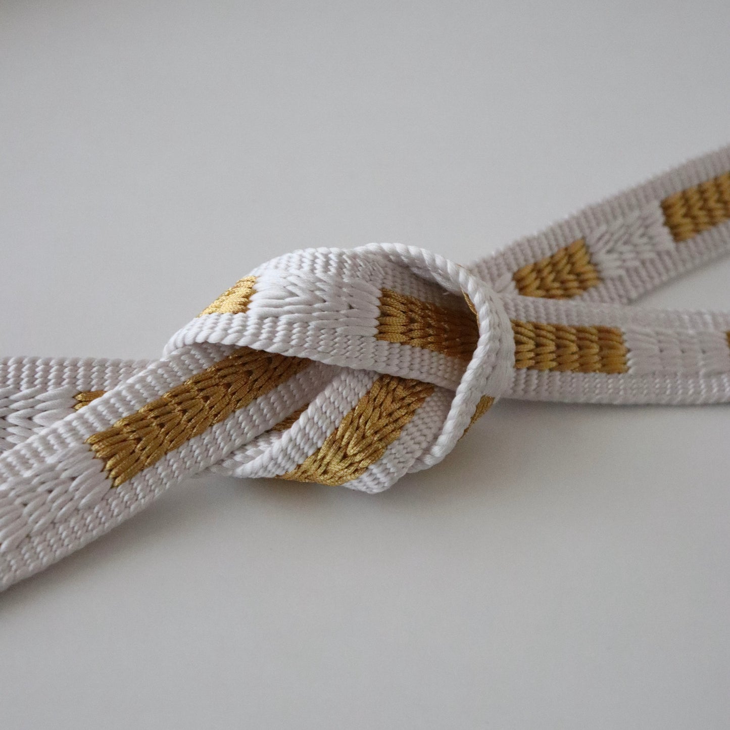 帯締め「三段綾竹組 - 君ヶ袖 wht」大原商店