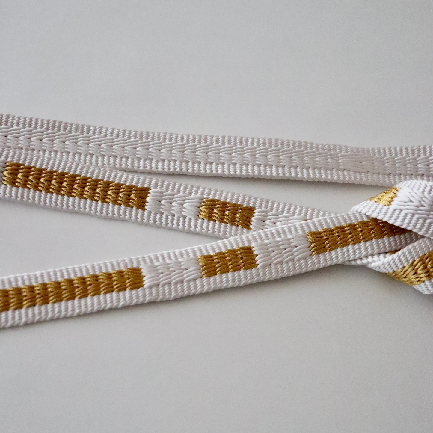 帯締め「三段綾竹組 - 君ヶ袖 wht」大原商店