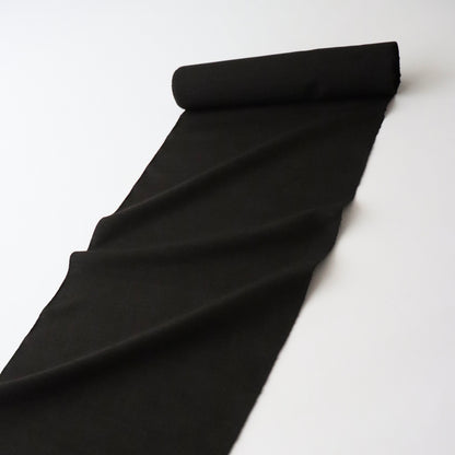 本場 久米島紬「無地/泥染」織手：翁長ヤス