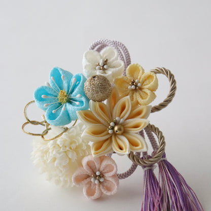 振袖向け髪飾り「つまみ細工 - 花々/淡黄空色」大原商店