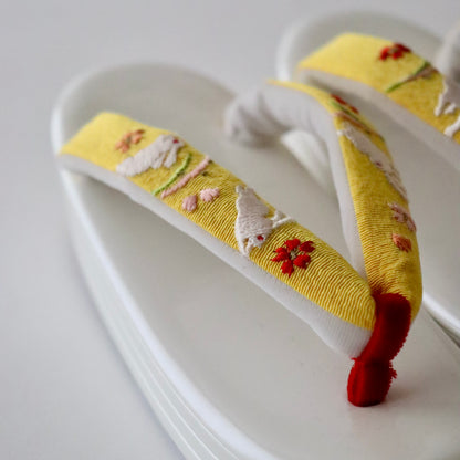 七歳向け 草履「兎 yel」和装小物やまざき