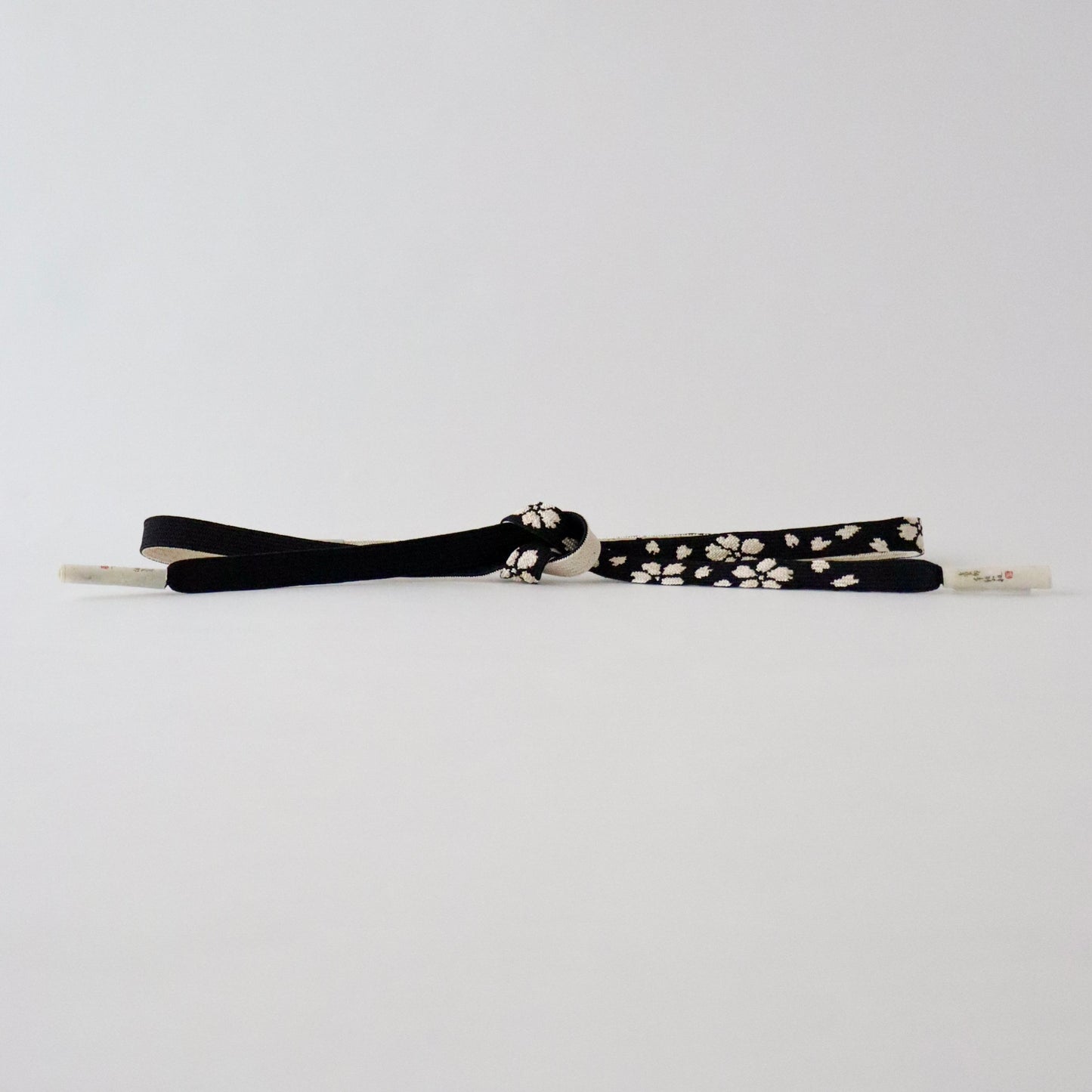 帯締め「高麗組 - 桜尽くし bk」大原商店